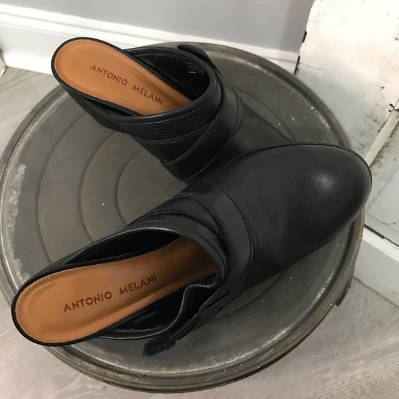 Antonio Melani Leather Mules - Picture 2 of 11